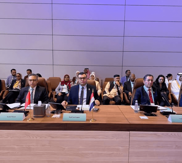 وزير الإسكان المصري يشارك في الدورة الـ42 لمجلس وزراء الإسكان والتعمير العرب في الدوحة