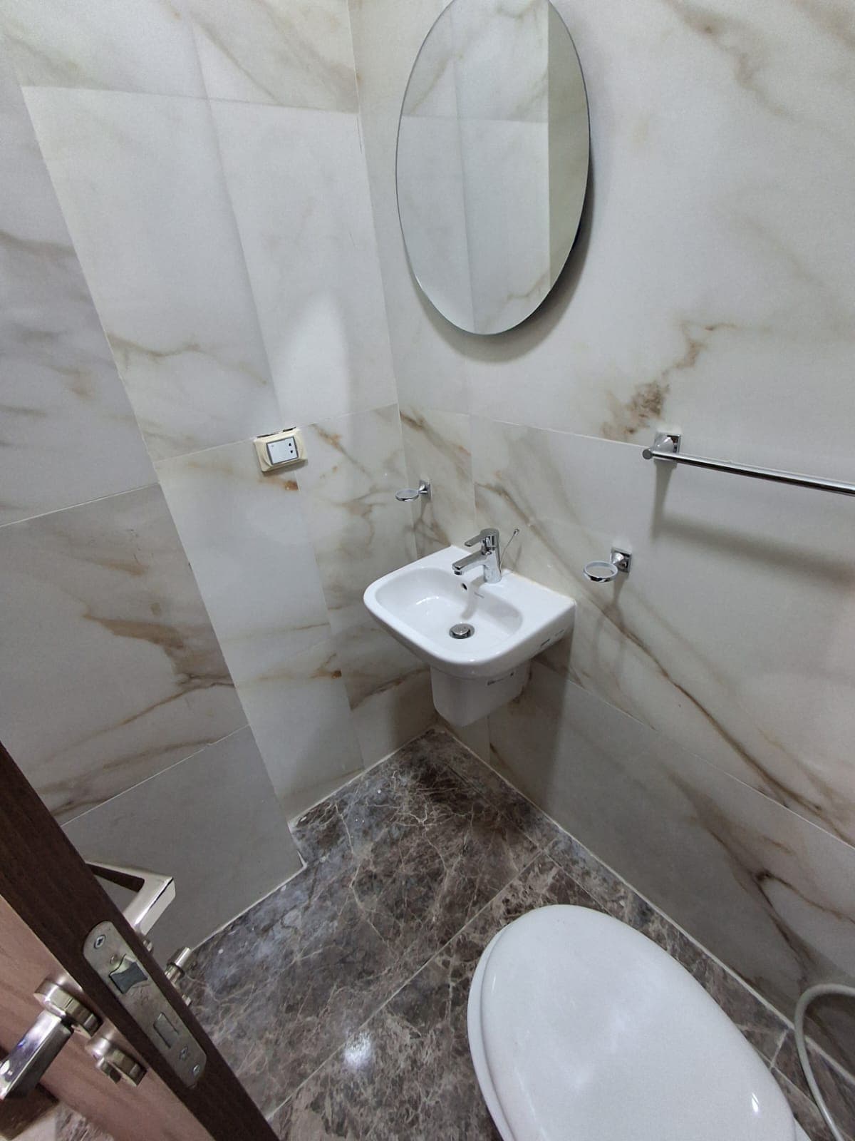 Gallery image 7
